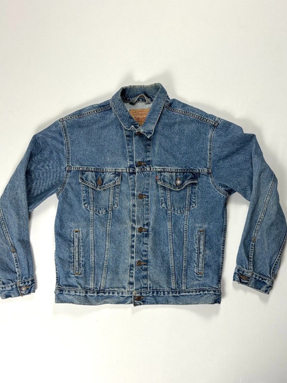 Vintage Levis Mens Trucker Jean Jacket Size Large Denim Made in USA 90s